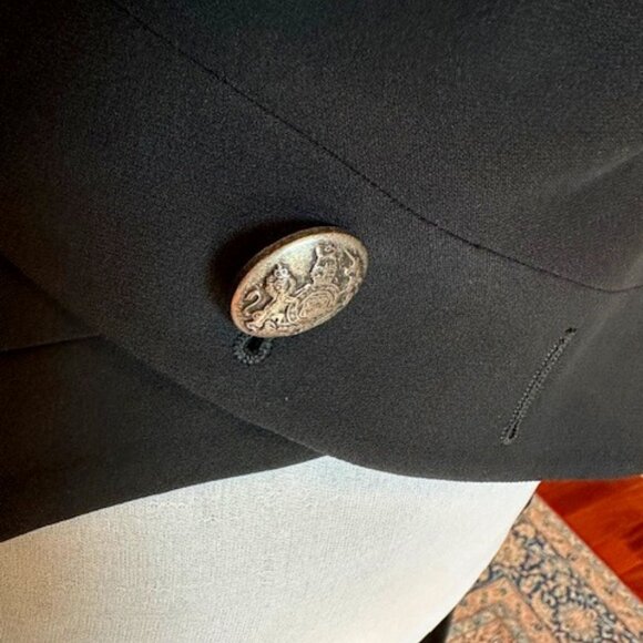 Alexander McQueen Black Jacket/Coat Retails for $3,745.00 Size 44 - Picture 7 of 9